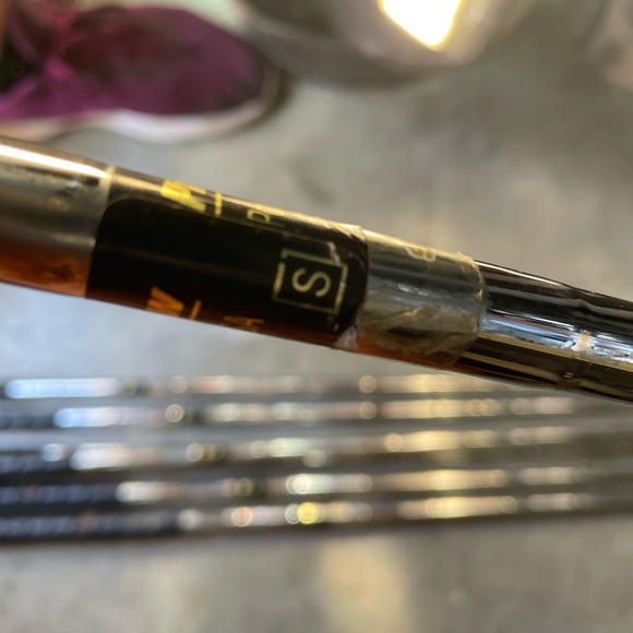 Ampex tour iron set in RH. 
7 pc iron set 
Steel shafts in S flex - Picture 7 of 11